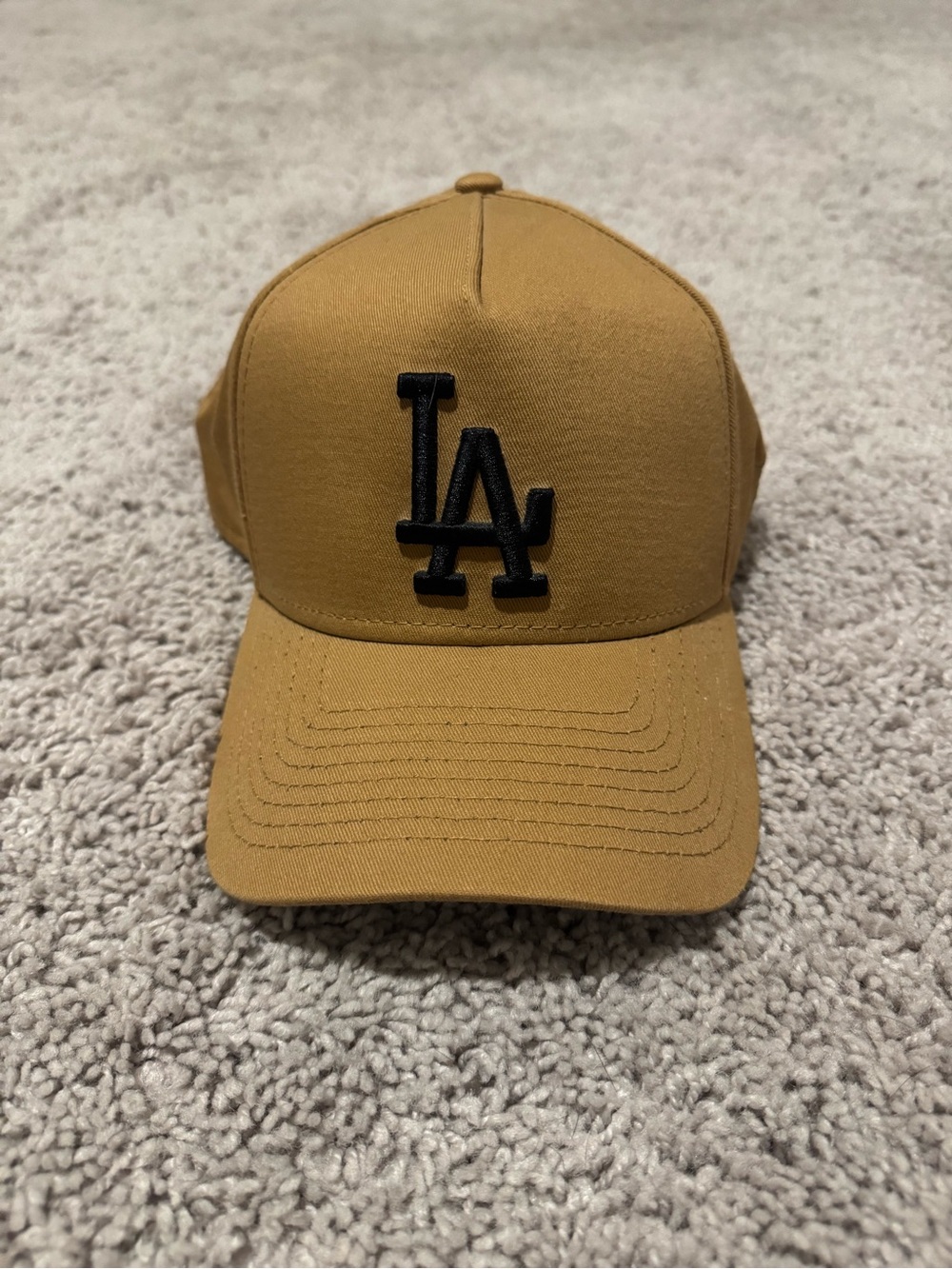 Los Angeles Dodgers LA Logo Baseball Cap in Dark Tan